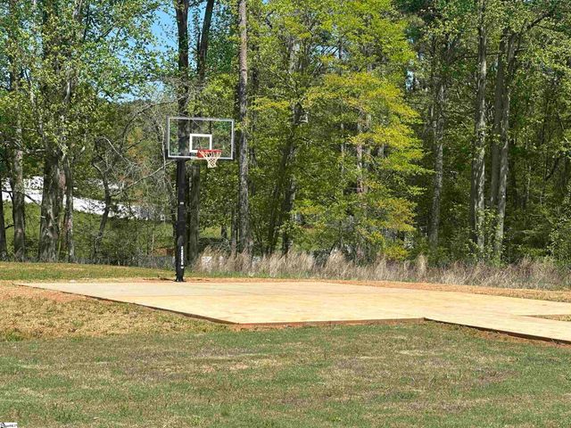 393 E Pyrenees Drive Lot 137, Wellford, SC 29385