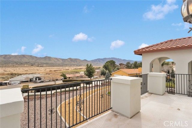 7748 Calpella, Hesperia, CA 92345