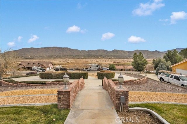 7748 Calpella, Hesperia, CA 92345