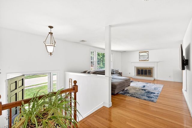 16 Stockdale Road, Needham, MA 02492