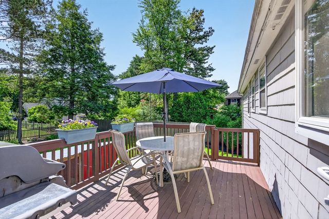 16 Stockdale Road, Needham, MA 02492