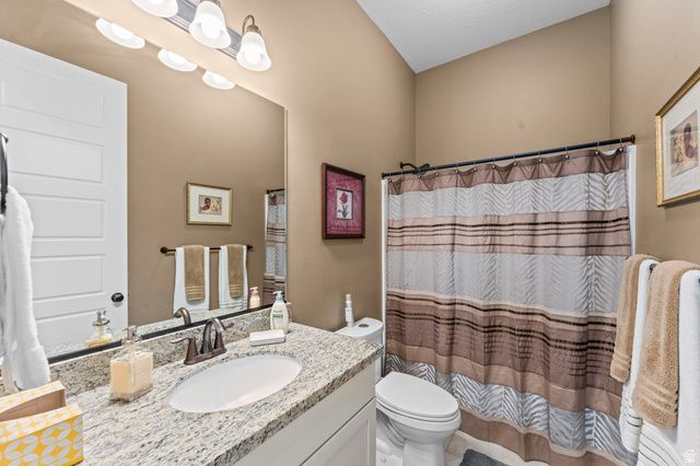 11657 S NIGHT HERON RD, South Jordan, UT 84009