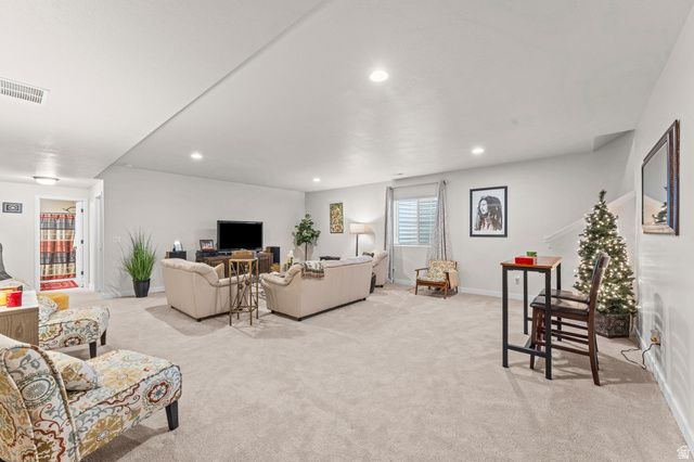 11657 S NIGHT HERON RD, South Jordan, UT 84009