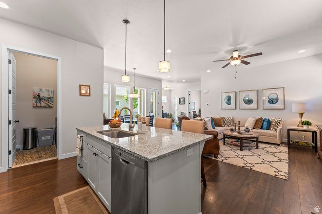 11657 S NIGHT HERON RD, South Jordan, UT 84009