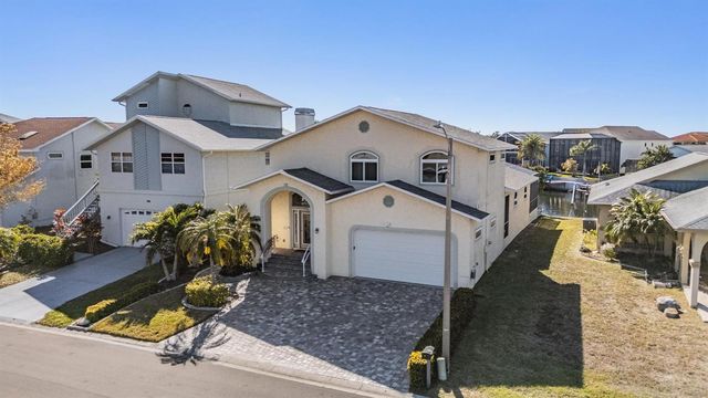 6421 DRAKE COURT, New Port Richey, FL 34652