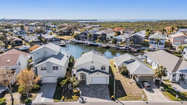 6421 DRAKE COURT, New Port Richey, FL 34652