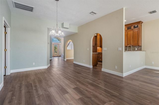 6421 DRAKE COURT, New Port Richey, FL 34652