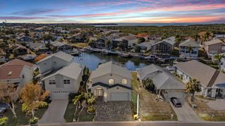 6421 DRAKE COURT, New Port Richey, FL 34652