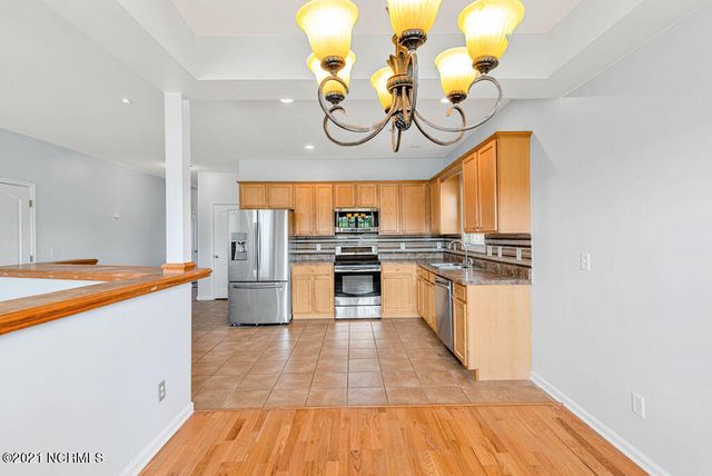 209 Triton Lane, Surf City, NC 28445