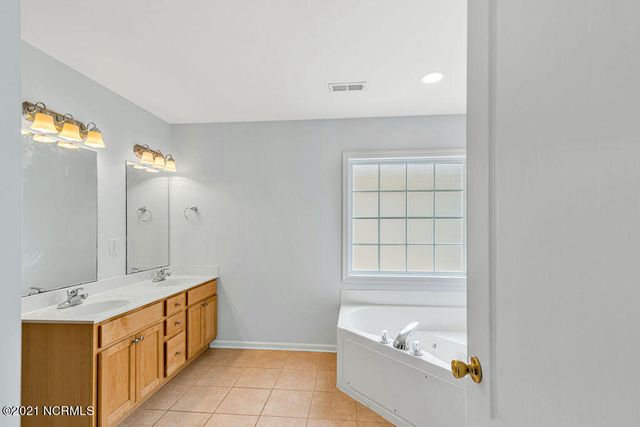 209 Triton Lane, Surf City, NC 28445