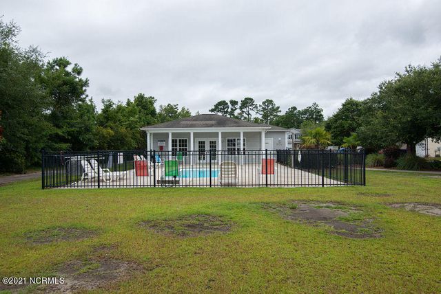 209 Triton Lane, Surf City, NC 28445