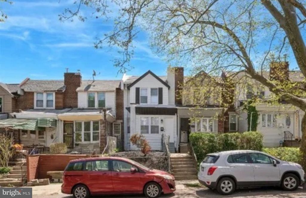 318 W BERKLEY ST, Philadelphia, PA 19144