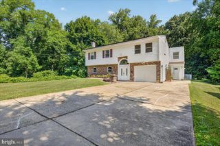 98A DUNNS MILL RD, Bordentown, NJ 08505