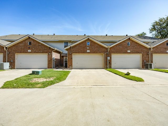 172 High School Drive, Lewisville, TX 75057