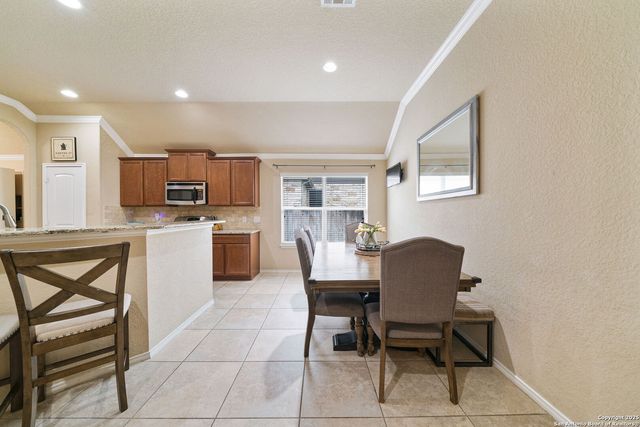 14415 HIGH PLAINS DR, San Antonio, TX 78254