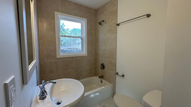 1530 3rd Street NE, Rochester, MN 55906