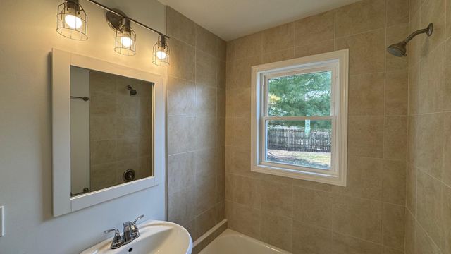 1530 3rd Street NE, Rochester, MN 55906