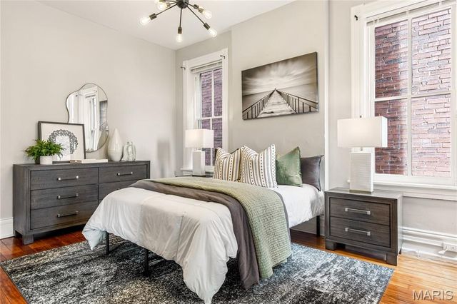 1936 Arsenal Street, St Louis, MO 63118