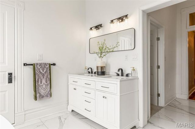 1936 Arsenal Street, St Louis, MO 63118