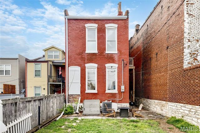 1936 Arsenal Street, St Louis, MO 63118