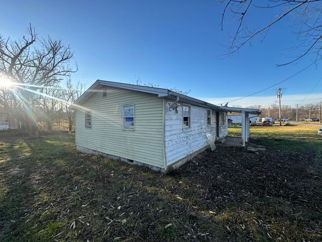 69 Powell Road, Clay City, KY 40312