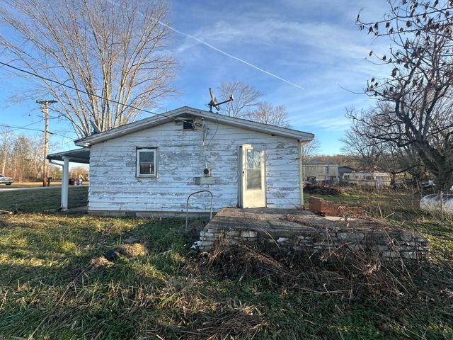 69 Powell Road, Clay City, KY 40312