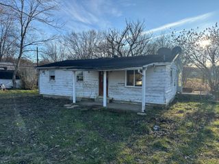 69 Powell Road, Clay City, KY 40312