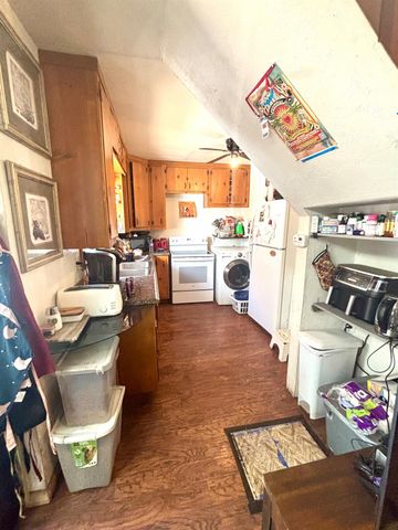 6200 Spruce Ave, Pollock Pines, CA 95726