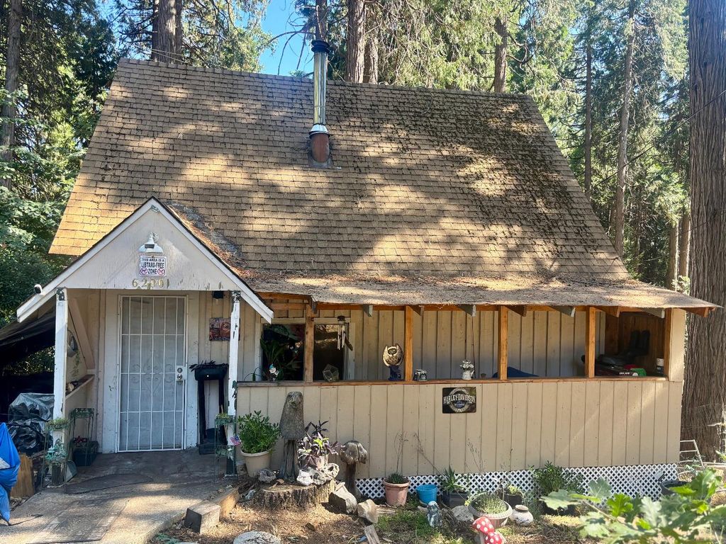 6200 Spruce Ave, Pollock Pines, CA 95726