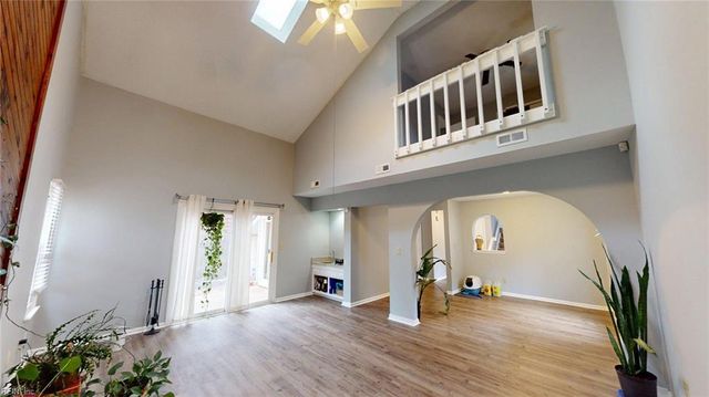 5472 Chatham Lake DR, Virginia Beach, VA 23464