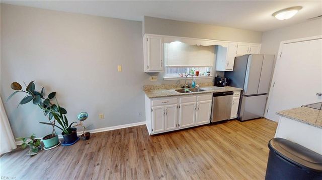 5472 Chatham Lake DR, Virginia Beach, VA 23464