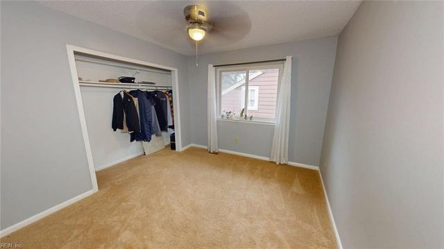 5472 Chatham Lake DR, Virginia Beach, VA 23464