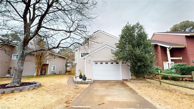 5472 Chatham Lake DR, Virginia Beach, VA 23464