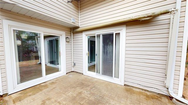 5472 Chatham Lake DR, Virginia Beach, VA 23464