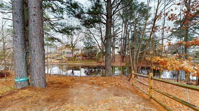 5472 Chatham Lake DR, Virginia Beach, VA 23464