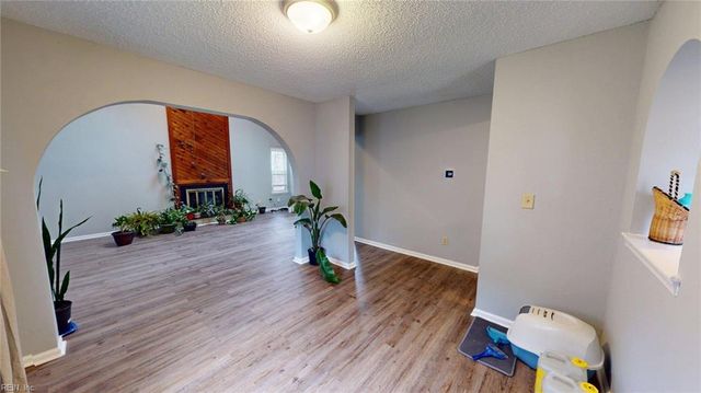 5472 Chatham Lake DR, Virginia Beach, VA 23464