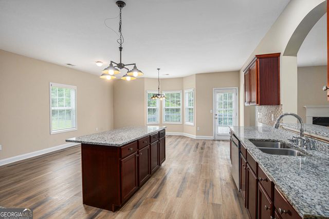 6054 Locklear Way, Douglasville, GA 30134