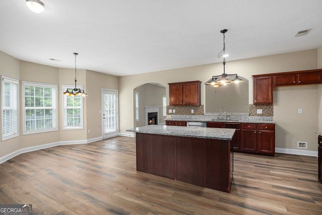 6054 Locklear Way, Douglasville, GA 30134