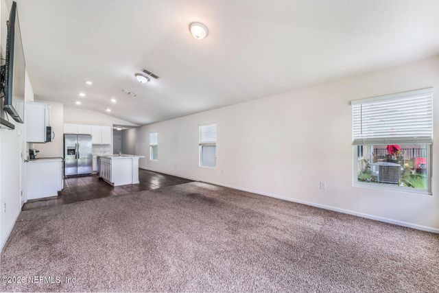 8342 MEADOW WALK Lane, Jacksonville, FL 32256