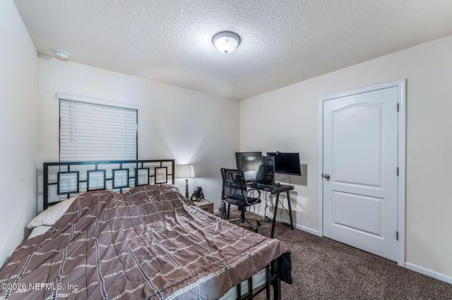 8342 MEADOW WALK Lane, Jacksonville, FL 32256