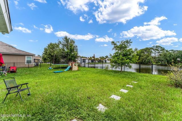 8342 MEADOW WALK Lane, Jacksonville, FL 32256