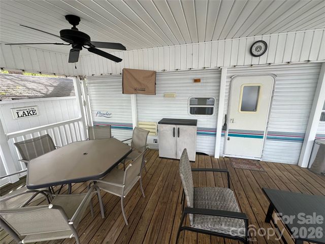 109 Pine Street, New London, NC 28127