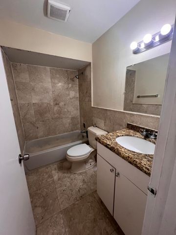 6034 Forest Hill Boulevard 209, West Palm Beach, FL 33415