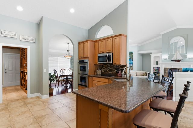 441 SE Pine Road, Port St. Lucie, Port St Lucie, FL 34984