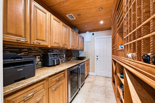 441 SE Pine Road, Port St. Lucie, Port St Lucie, FL 34984