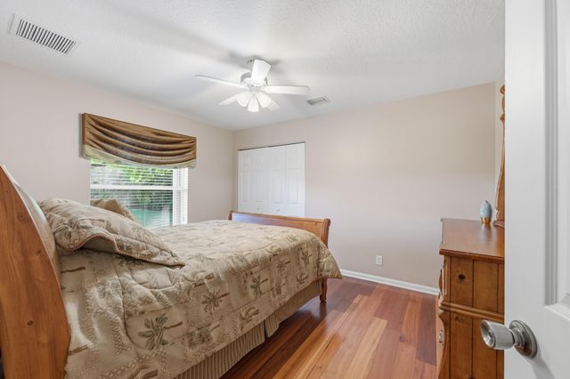 441 SE Pine Road, Port St. Lucie, Port St Lucie, FL 34984