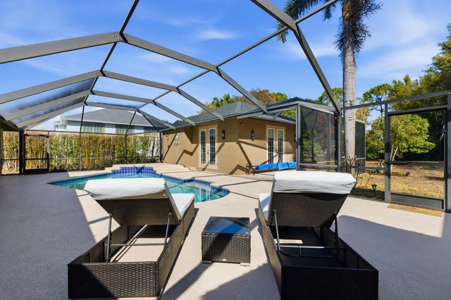 441 SE Pine Road, Port St. Lucie, Port St Lucie, FL 34984