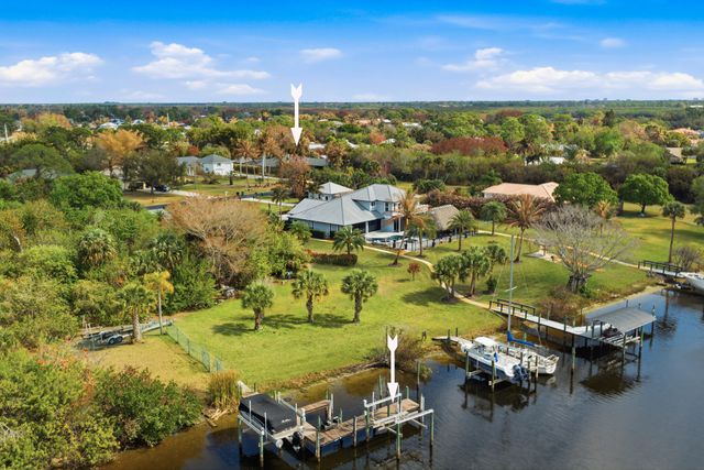 441 SE Pine Road, Port St. Lucie, Port St Lucie, FL 34984