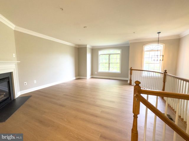 1640 PICCARD DR, Rockville, MD 20850