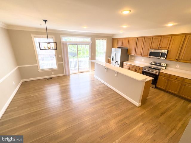 1640 PICCARD DR, Rockville, MD 20850